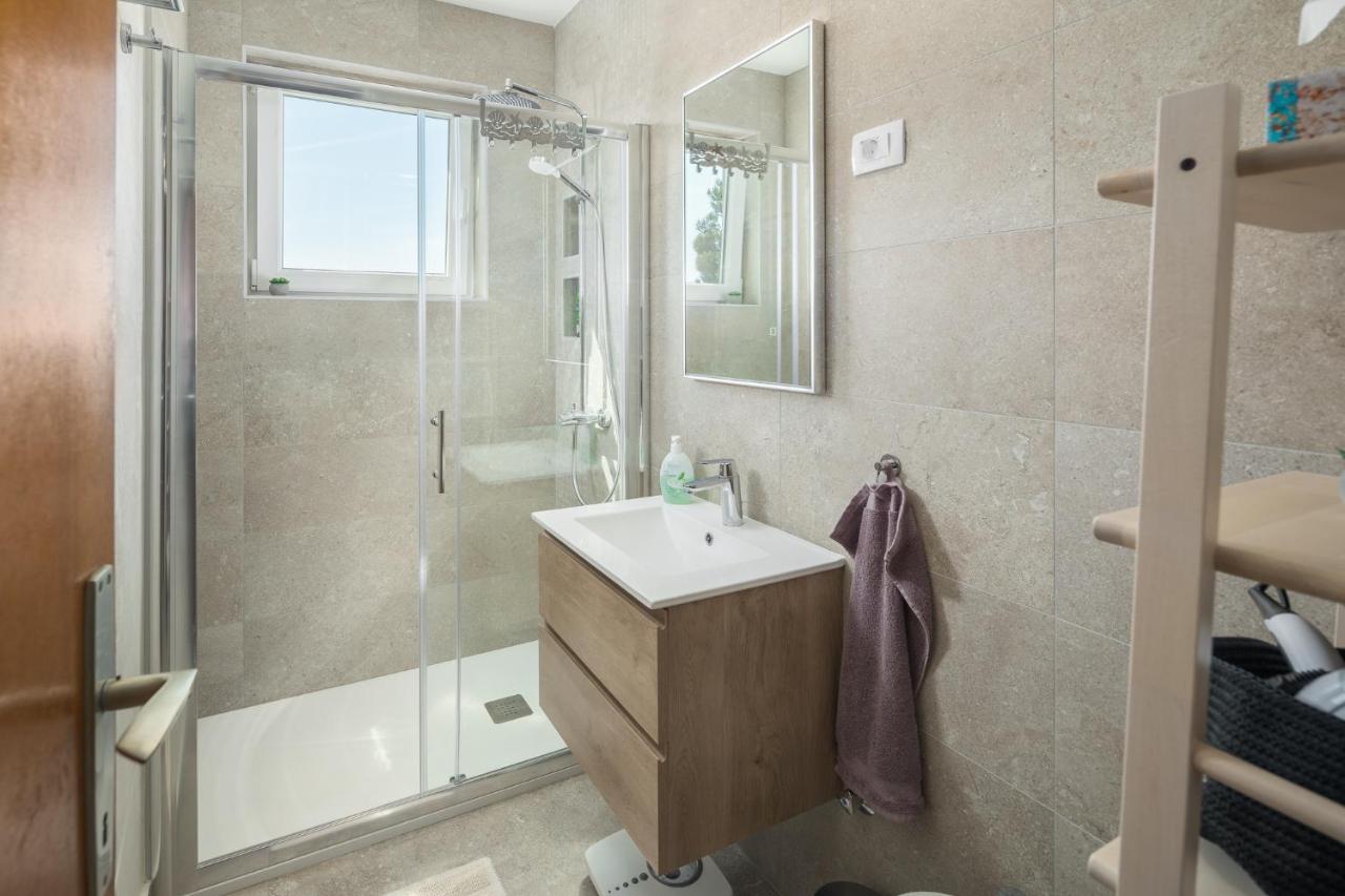 Apartment Bellavista With Amazing View Porec Exterior photo